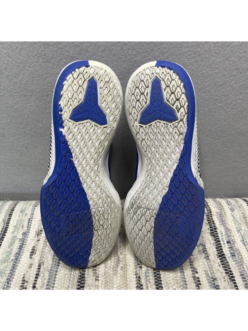 Nike Kobe Mamba Fury TB Deep Royal Basketball Shoes Mens Size 9 - Picture 6 of 10